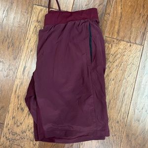 Lululemon mens XL shorts